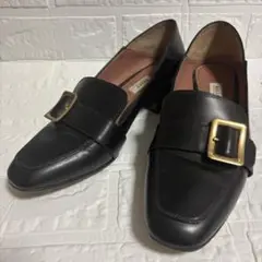 【極美品】BALLY ブラックレザー ローファー バックル付き　381/2