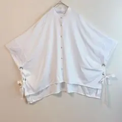 【メゾンマヴェリックプレゼンツ】レースアップサイドリボン ドルマンスリーブシャツ