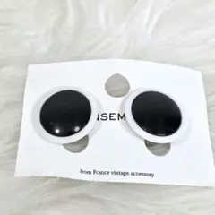 Item thumbnail for item 88e39ee5-f11d-4899-95df-5696b80303dd