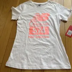 新品未使用ニューバランス　たTシャツ　M