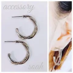 Item thumbnail for item fda564f5-f5d3-4515-971d-f2a0834523d4