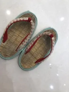 みさとっこ草履　いちご　16-16.5cm
