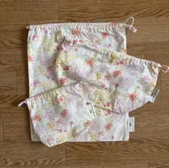 LAURA ASHLEY カラフルキャンディスタイル　巾着3点セット