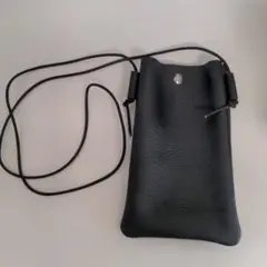 ブラックレザー スマホショルダーバッグ