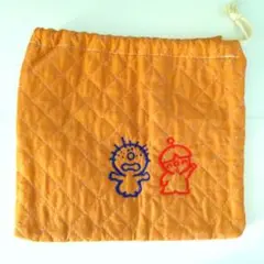オレンジの刺繍巾着袋「こんなこいるかな」やだもんのデザイン