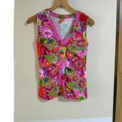 オイリリー　花柄タンクトップ　ノースリーブTシャツ　派手　綿