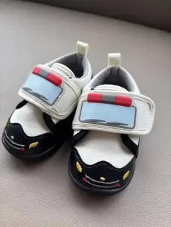 パトカー風ベビーシューズ 13cm 美品 パトカー 赤ちゃん