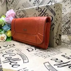 クロエ パラティ レザー 二つ折り 長財布 オレンジホックファスナー EL159