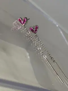 ピンクハート型ロングピアス⭐︎未使用品⭐︎