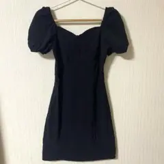 パフスリーブワンピース　ブラック