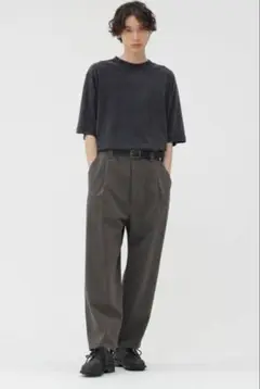 MHL：FADED COTTON DRILL トラウザー