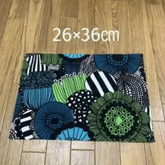 【正規品】26×36㎝　マリメッコ シールトラプータルハ ハギレグリーン