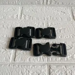 1点のみ❤️ プラスチック 輪郭 サイドリリースバックル 32mm 4個
