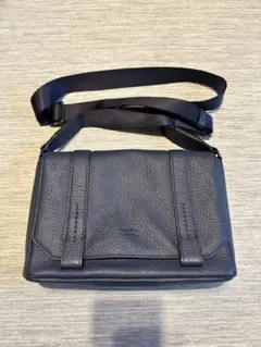 ⭐︎極上美品　フジタカ　アルタショルダーバッグ　ネイビー
