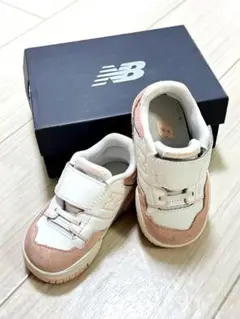 Item thumbnail for item 581d4da7-9e96-475d-a7b5-45d769e16b6c