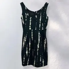 アンテイラー ANN TAYLOR ノースリーブミニワンピース 総柄》a631