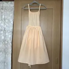 淡いオレンジ　大人用エプロン