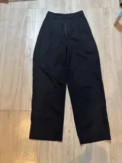 UNIQLOリネンブレンドタックワイドパンツXS