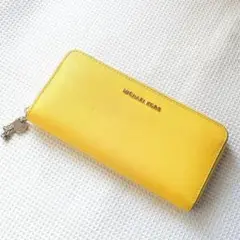 未使用品　マイケルコース　レザーラウンド長財布　イエロー