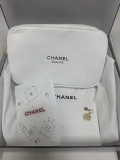 新品☆シャネル ノベルティポーチ&巾着・チャーム(ギフトボックス入り)