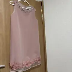 ピンク ノースリーブ ひざ丈ワンピース