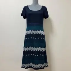 日本製　ロベルタディカメリーノ　ワンピース　大人　模様　夏　秋　柄　上品　素敵