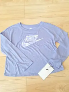 【新品】ナイキ NIKE キッズ 長袖Tシャツ パープル　サイズ6