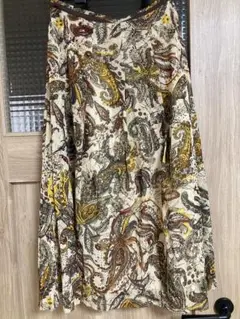 ジャンニロ　柄スカート