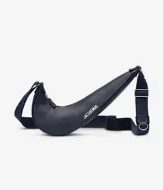Nike x ジャックムス ル・スウッシュ レザー クロスボディバッグ Jacquemus × Nike “スウッシュバッグ” を含む2024年スプリング