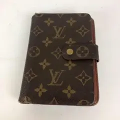 Item thumbnail for item 3c777e90-9b67-4ea5-ba35-7173f20a9372