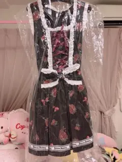【新品】アンクルージュ　jamieエーエヌケー　ストロベリー　リボン柄ジャンスカ