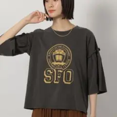 LAKOLE ラコレ　袖フリルカレッジTシャツ　フリーサイズ