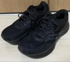 saucony サッカニー ガイド 15 トリプルブラック