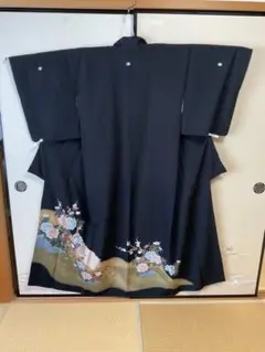 婚礼　黒留袖　牡丹柄　金糸刺繍　　着物長襦袢セット