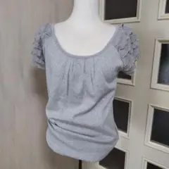 ✦新品ライトグレーのカットソー　L✦