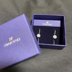 スワロフスキー ピアス