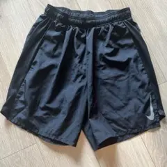 NIKE ショートパンツ　サイズS 黒
