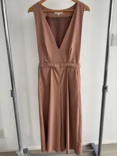 Beams Heart Vネック パンツタイプ、オールインワン　ピンクオレンジ色