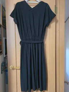 ロング　ワンピース　半袖　黒