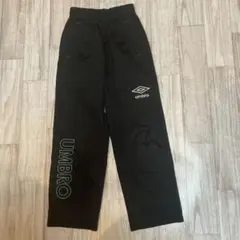 【130㎝】UMBROアンブロ　黒 パンツ UMBROロゴ入り