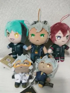 ツイステッドワンダーランド　ぬいぐるみ　マスコット　5体セット