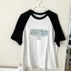Honeys ロゴTシャツ M