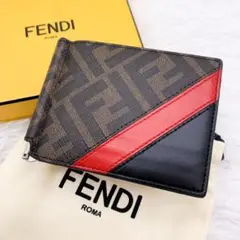 美品✨ FENDI マネークリップ 折り財布 ズッカ柄 レザー PVC レッド