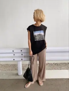 GU ジーユー ♡ グラフィックT (半袖) (フォト) SD+E