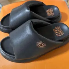 Item thumbnail for item 28160d3d-7e44-43d4-96d3-af8c70bc4075