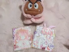 手書きの色紙が２つ