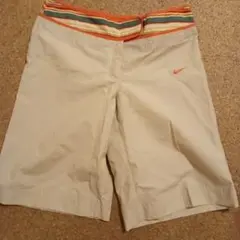 Nike ショートパンツ ベージュ ストライプウエスト