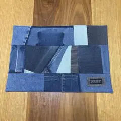 Item thumbnail for item 038262f6-b527-41f9-87bf-d10d16e62346