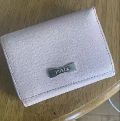 FURLA ピンク 定期入れ