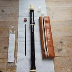 Item thumbnail for item cfda7d03-9631-4814-9b88-f3aa5117e263